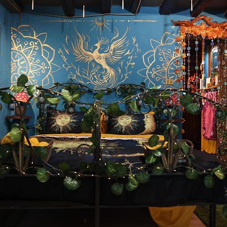 La Casa Di Strega Euphoria - Casa Vacanza Tra Arte E Magia Viterbo Dış mekan fotoğraf