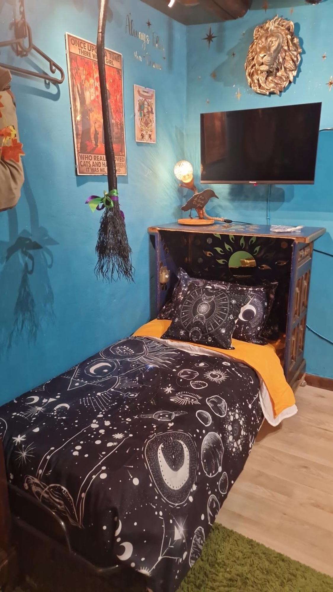La Casa Di Strega Euphoria - Casa Vacanza Tra Arte E Magia Viterbo Oda fotoğraf