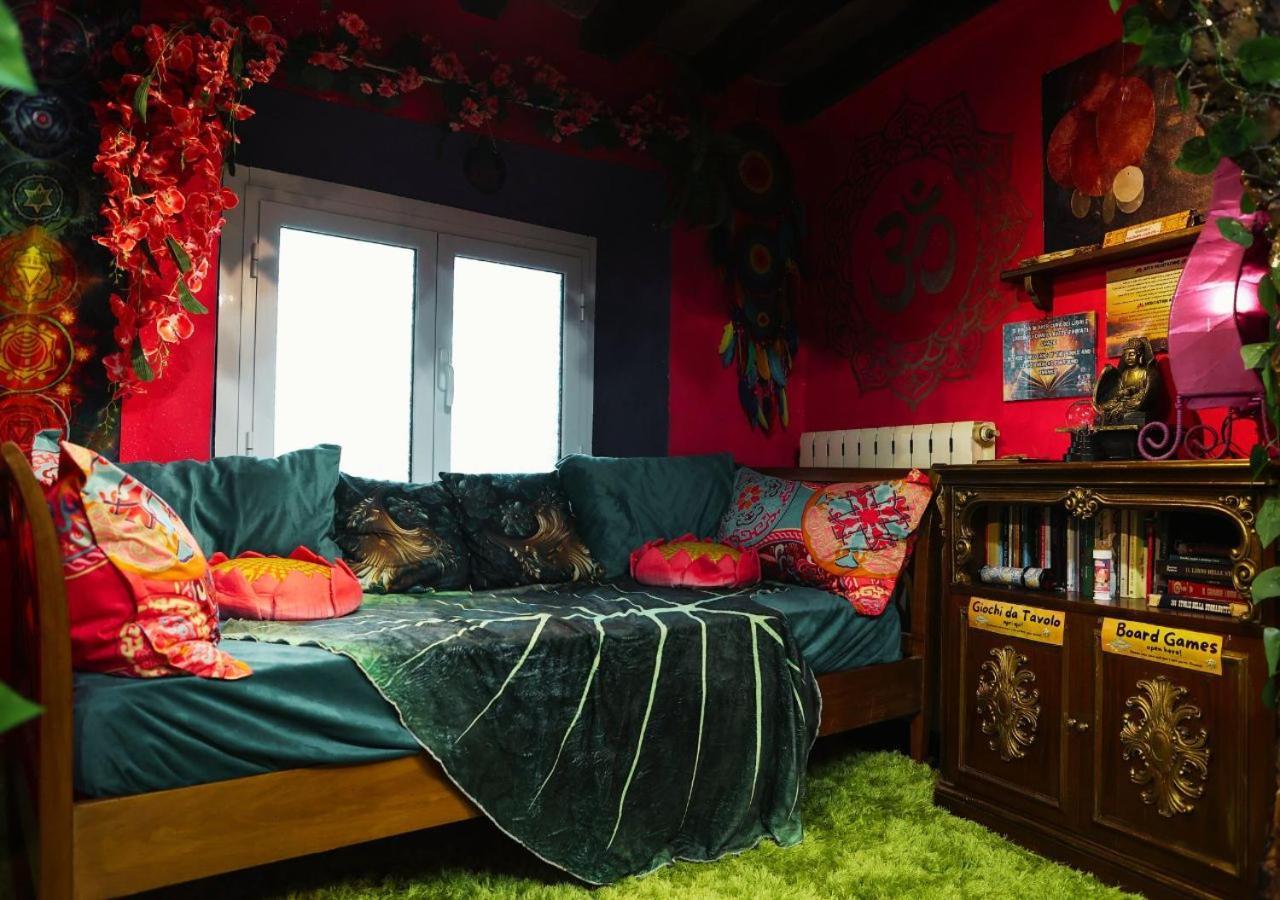 La Casa Di Strega Euphoria - Casa Vacanza Tra Arte E Magia Viterbo Dış mekan fotoğraf